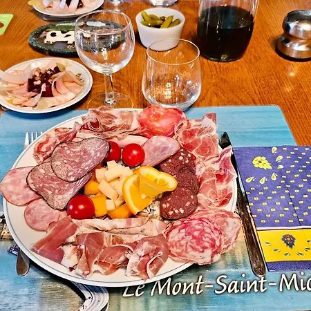 住宿加早餐酒店 Les D'hotes La Guiberdiere